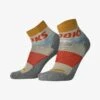 BROOKS HIGH POINT QUARTER - Sportsocken - Oatmeal Red Clay -Brooks Verkaufsgeschäft 111f7309ac6e489a92959cbf37be0773 3