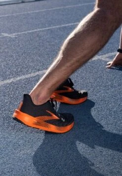 BROOKS LAUNCH 9 - Laufschuh Neutral - Black Pink Yellow -Brooks Verkaufsgeschäft 1e0827cc4a5d4e448c3cd95a8f3e9c50