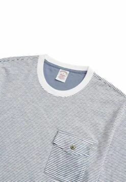 Brooks Verkaufsgeschäft -Brooks Verkaufsgeschäft 4084df6e90a644a99c2a57b975b90db1