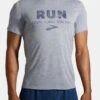 BROOKS DISTANCE GRAPHIC SHORT SLEEVE - Sport T-shirt - Heather Ash Run Light -Brooks Verkaufsgeschäft 4deede161b864d3eaa5e5b0e0b732b2a