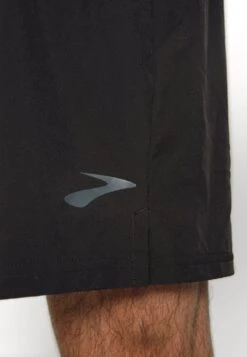 BROOKS Sherpa 7" 2-in-1 Short - Kurze Sporthose - Black -Brooks Verkaufsgeschäft 73d16f448b754cb78da1bbeccaa46a94