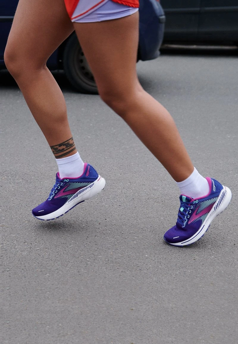 BROOKS ADRENALINE GTS 22 - Laufschuh Neutral - Navy/yucca/pink 7 BROOKS ADRENALINE GTS 22 - Laufschuh Neutral - Navy/yucca/pink – Bild 5